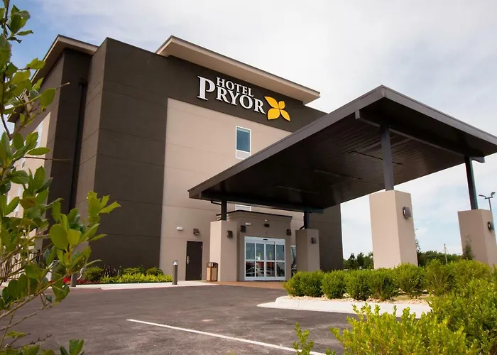 Hotel Pryor