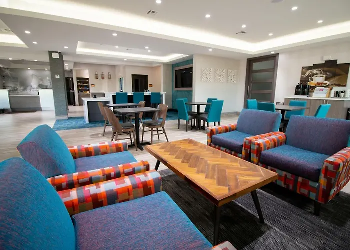 Hotel Pryor